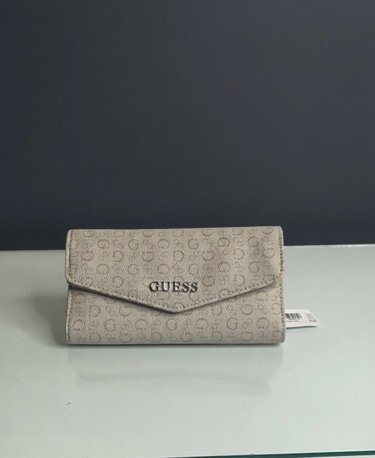 کیف پول Guess مدل Pearl White