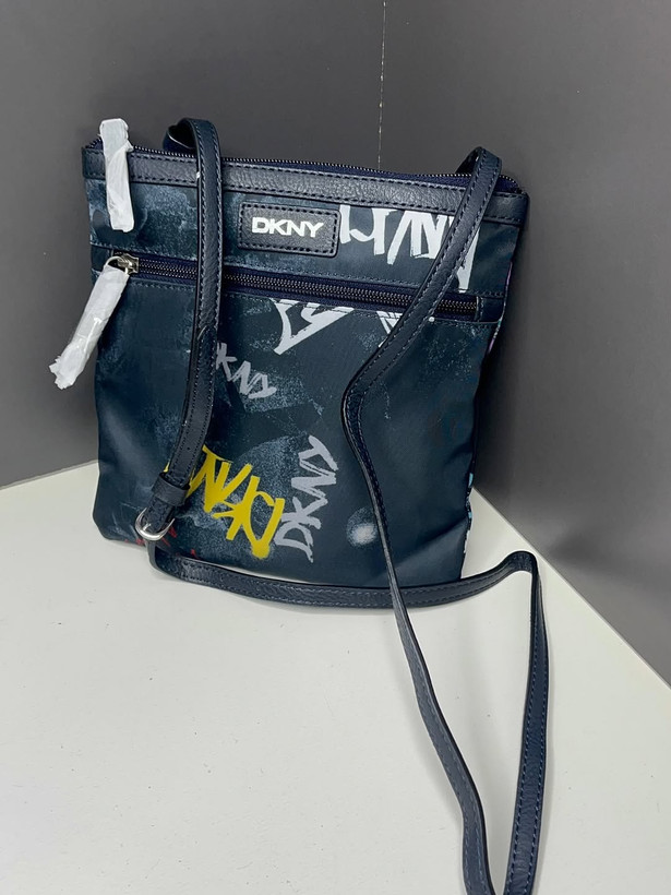 کیف کراس بادی DKNY